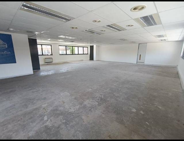 BUSINESS PROPERTY TO RENT IN RANDJESPARK